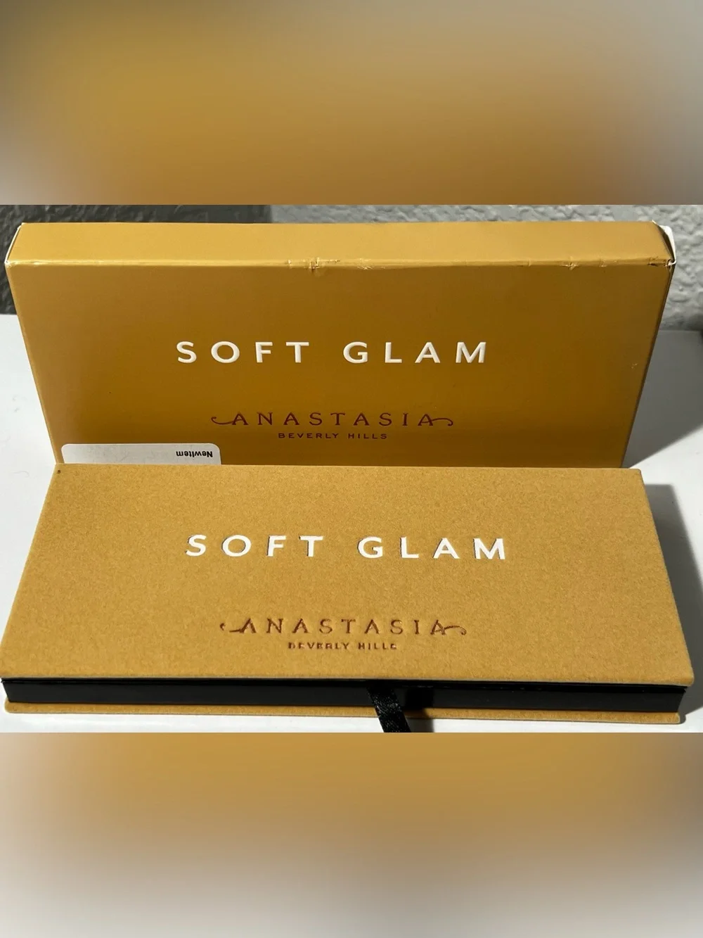 Anastasia Beverly Hills Soft Glam Eyeshadow Palette Warm Neutral Shades w/ brush